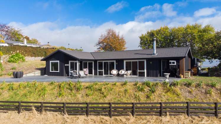 227 Durham Drive Havelock North_18