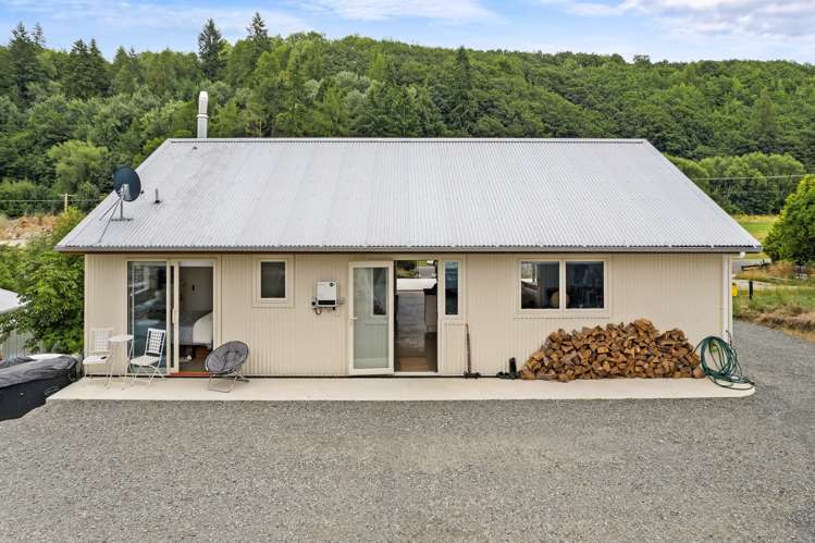 26 Irvine Street Lawrence_21