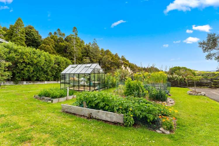 87 M Greenwood Road Leigh_51