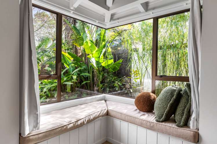 7 Happeace Lane Titirangi_22