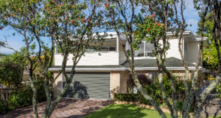 2/10 Javelin Place_0