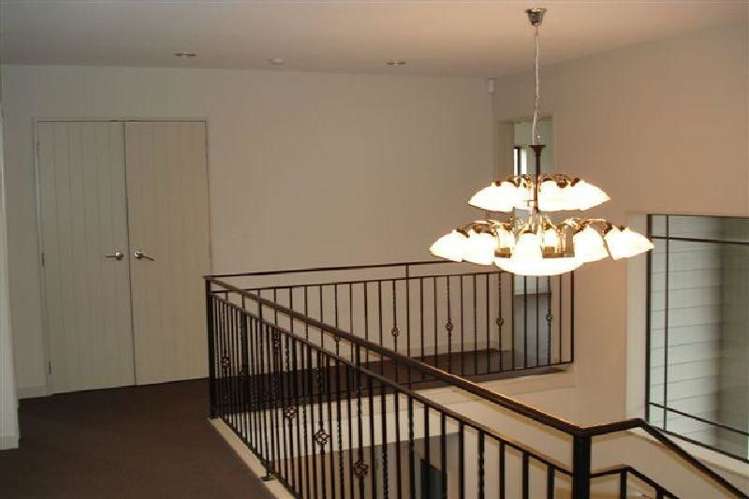 11 Pin Oak Drive Schnapper Rock_6