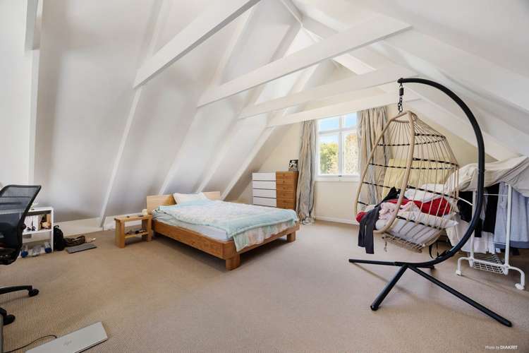 210 Clifton Road Whitford_31