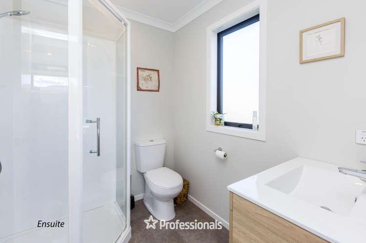 31 Castletown Street Wallaceville_13