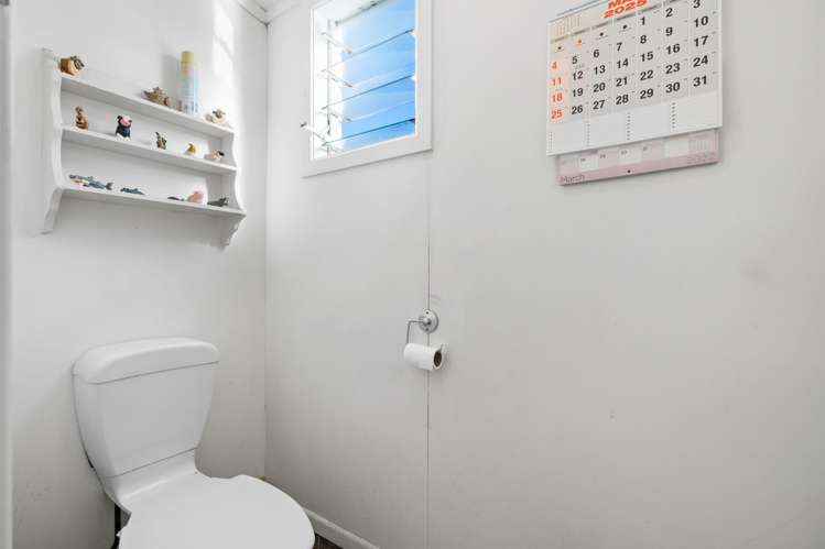 5 Queen Street Paeroa_8