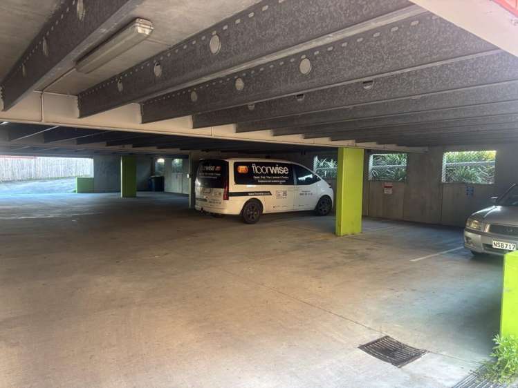 138 Railside Avenue Henderson_8