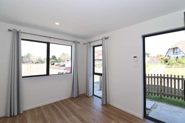 7D Pinehurst Place 1824_2