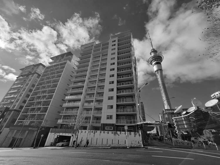 12G/135 Victoria Street West_0