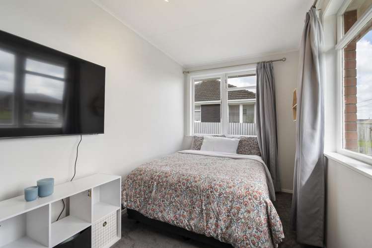 24 Sherwill Street East Feilding_10