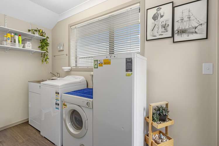 1/42 Banks Avenue Dallington_13