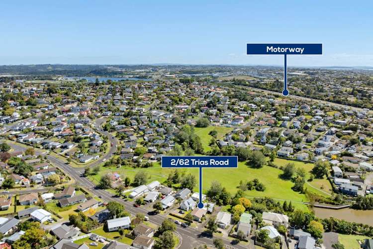 2/62 Trias Road Totara Vale_18