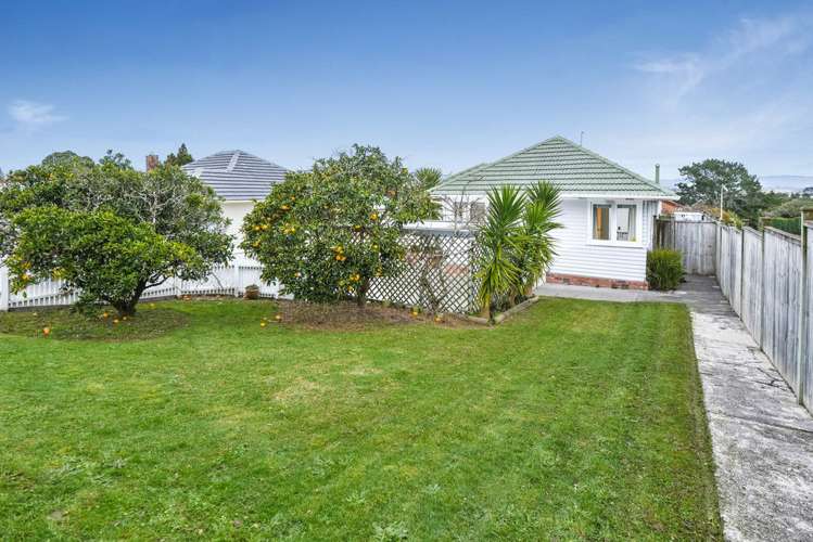 18a Waione Avenue Te Atatu Peninsula_10