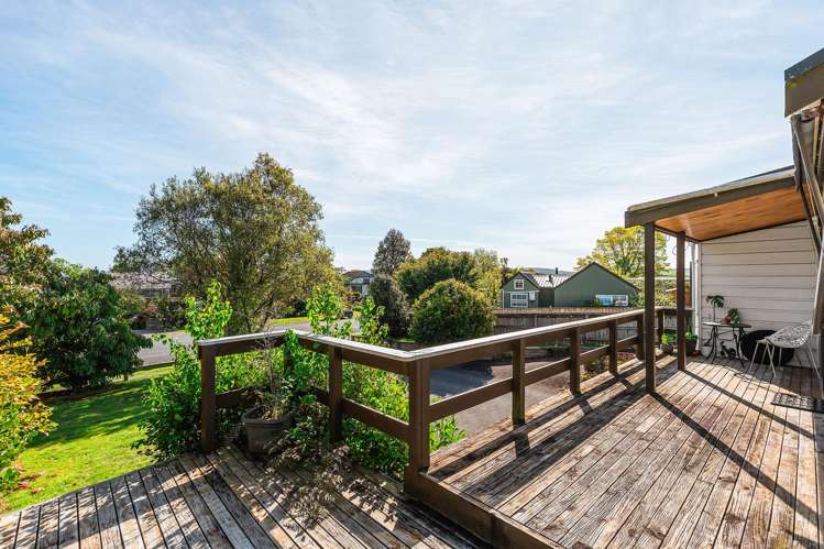 64 Shepherd Road Waipahihi_17