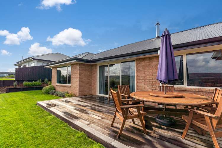 32 Katania Heights Brightwater_18