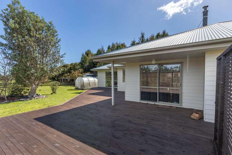 66 Mehrtens Road Hokitika_26