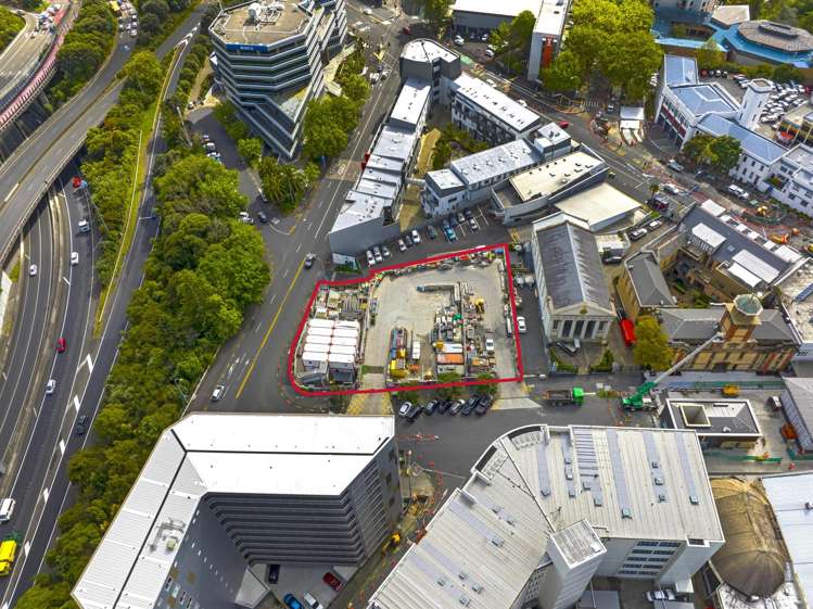 17-27 Beresford Square Auckland Central_7