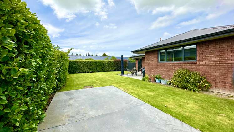 12 Somerset Grove Allenton_16