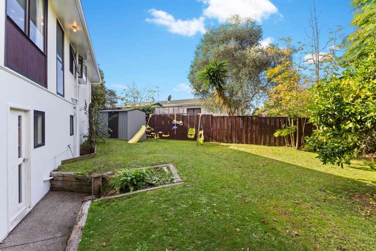 28 Sunningdale Street Wattle Downs_13