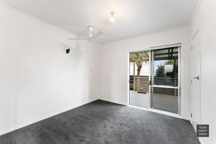 10 Leatham Crescent Opaheke_16