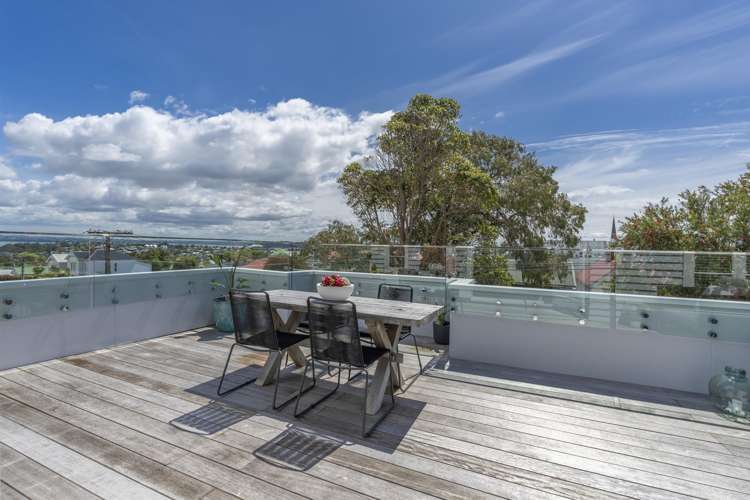 2/4 Vermont Street Ponsonby_4