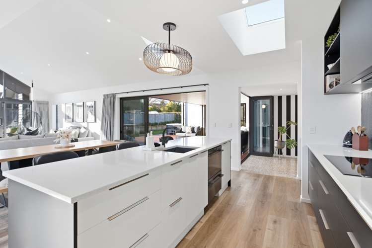16 Three Kings Court Outram_7