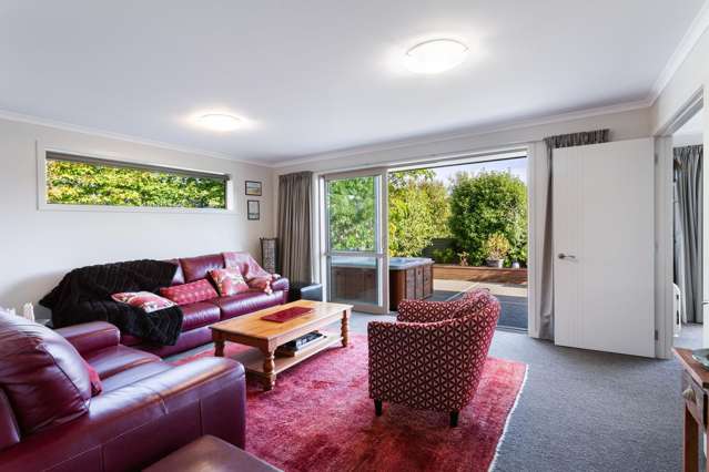 14 Magazine Road, Wingatui Mosgiel_2