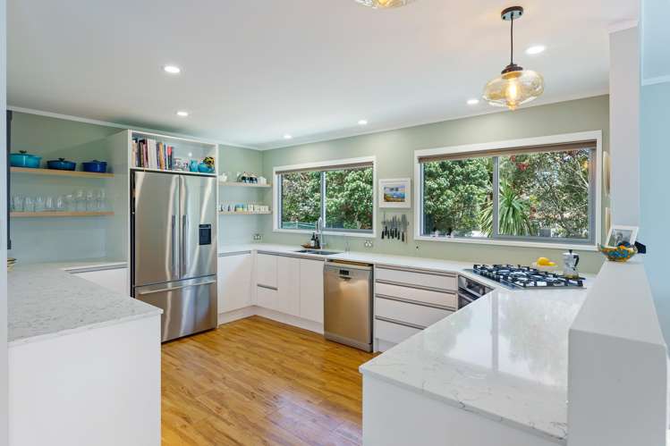 93B The Esplanade Raumati South_18