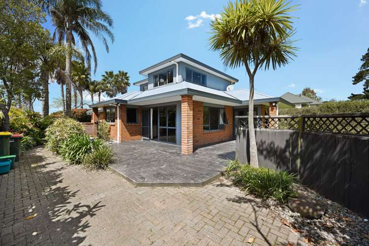 17 Montrose Crescent Huntington_13