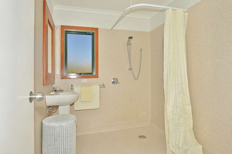 224 Riversdale Road Riversdale Beach_16