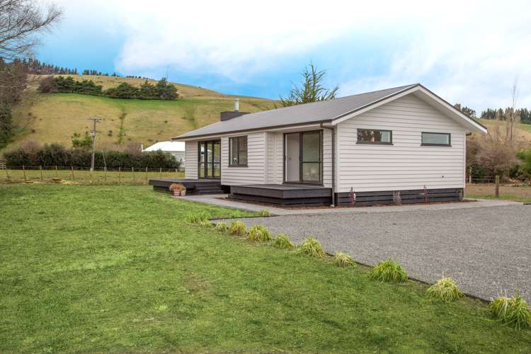 32 Fitzgerald Street Whitecliffs_13