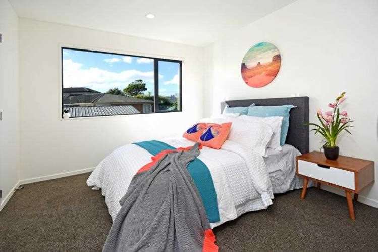 5 Gladfield Lane Te Atatu Peninsula_12