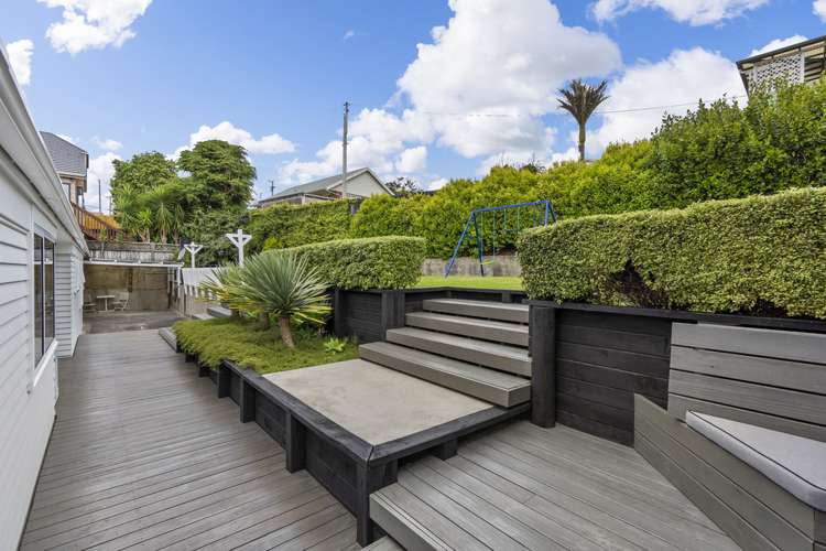 6 Stott Avenue Birkdale_13