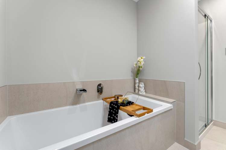 127 Bonair Crescent Silverdale_18