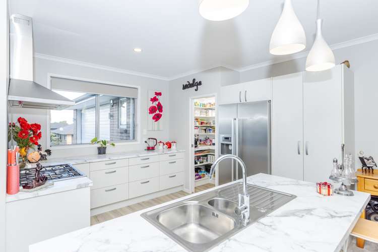 16 Carlingford Rise Dinsdale_9