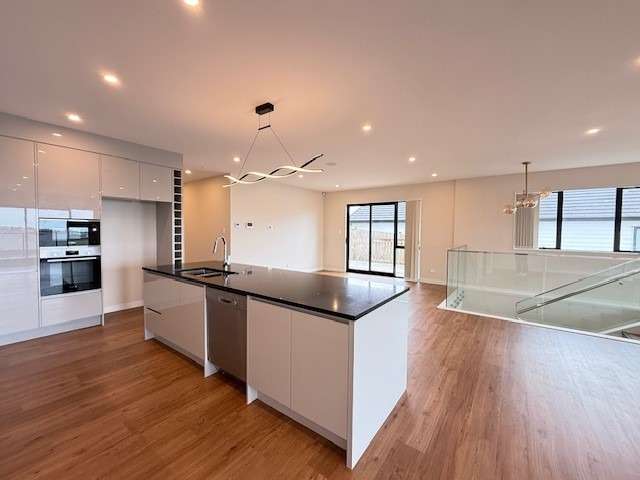 13 Pacific Heights Road 1627_1