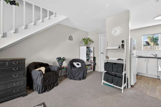 5/15 Buffon Street Waltham_4