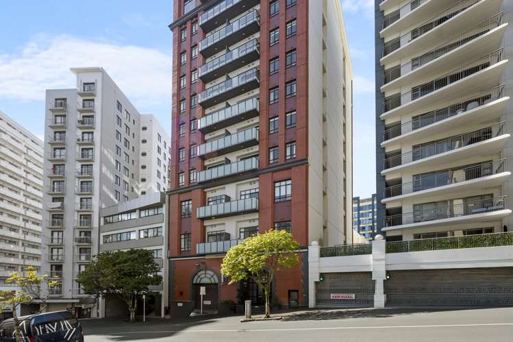 3F/50-52 Eden Crescent Auckland Central_17