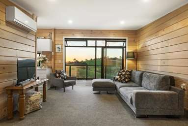 86 Valley Road_4