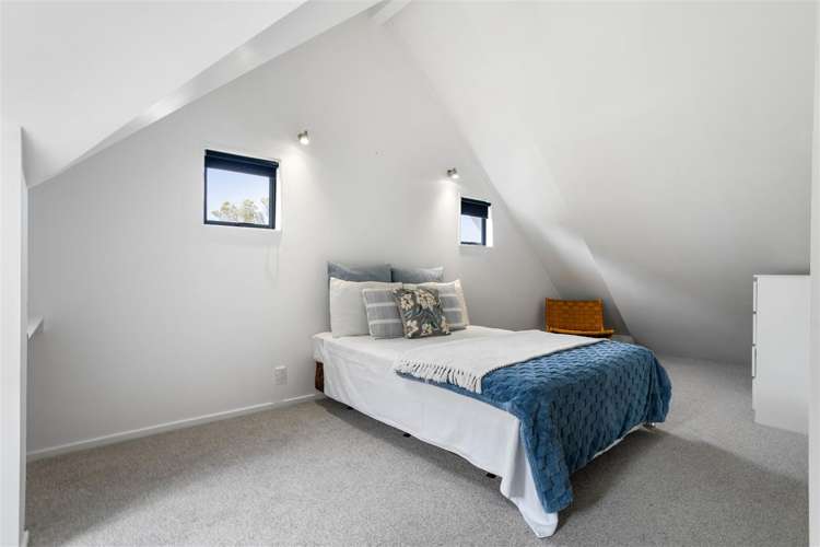 114 Everitt Crescent Whangamata_24