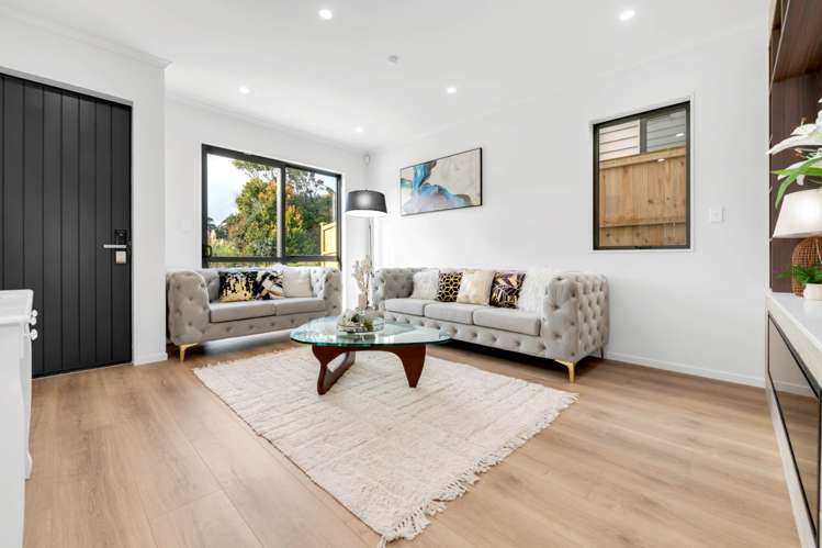 15 Obelus Road_2