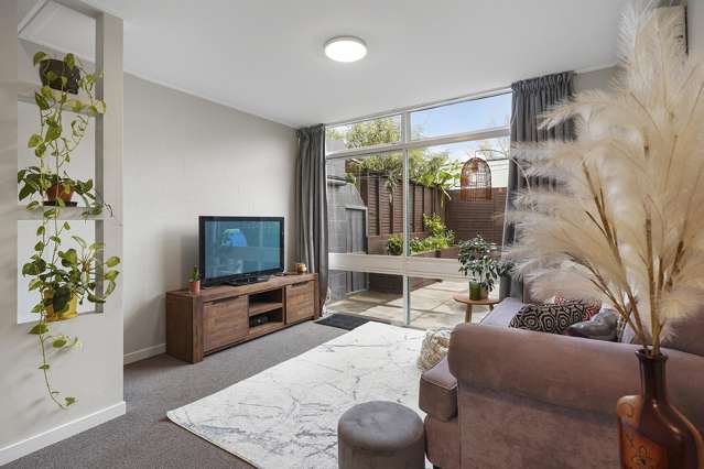 4/1 Coates Street Hamilton East_3