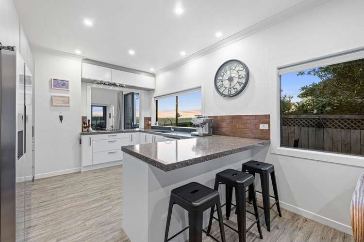 22 Morrow Avenue Bucklands Beach_9