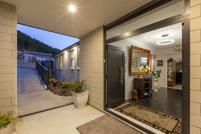 72 Kakariki Grove Waikanae_2