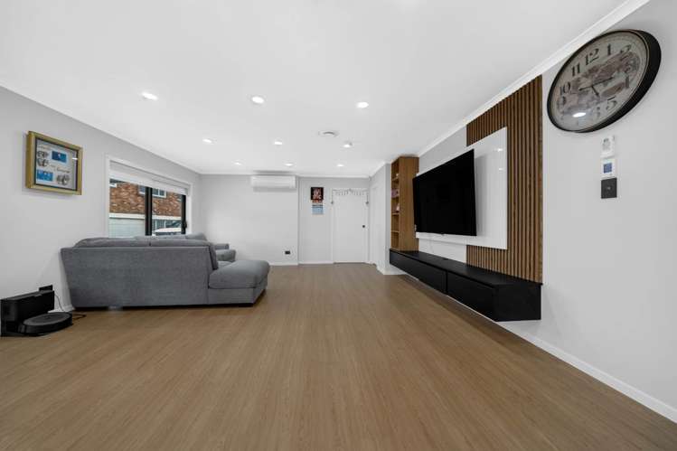 5A Letterkenny Place Blockhouse Bay_11