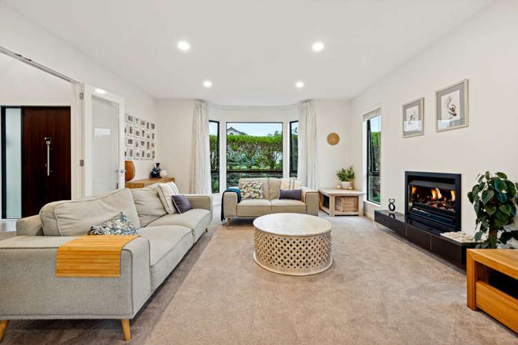 14 Archer Rayner Place Greenhithe_3