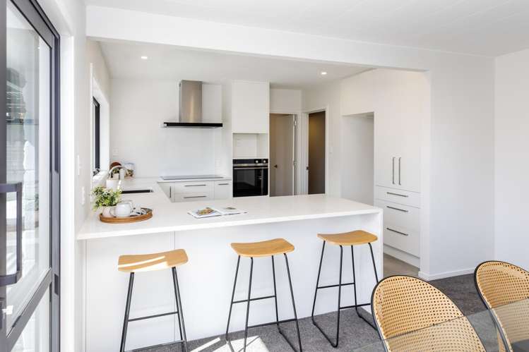 2 Cutts Road Russley_7