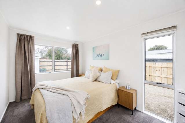 225A College Street West End_4