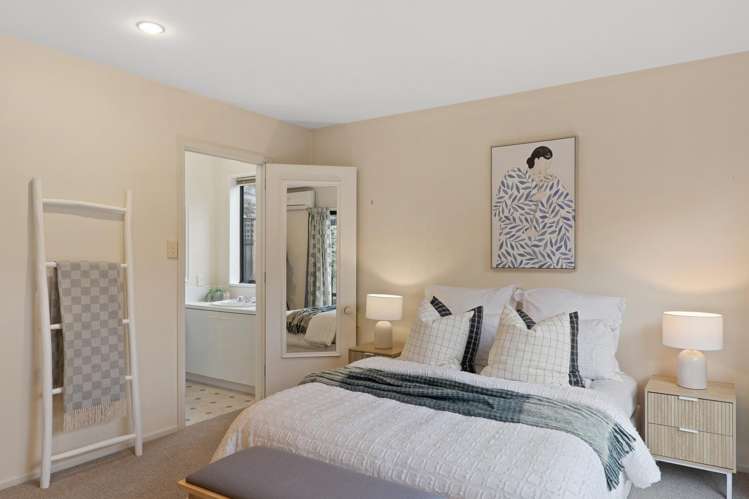 2/56 Kotare Street Fendalton_16