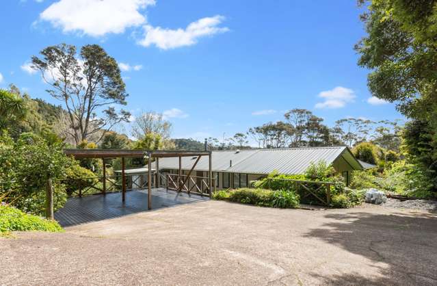 151 Scenic Drive Titirangi_1