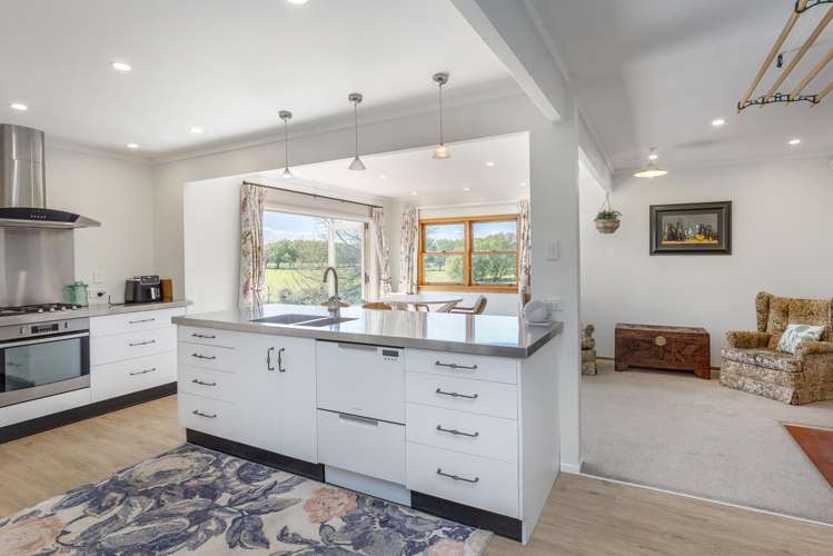 2122 Masterton Castlepoint Road Masterton_16